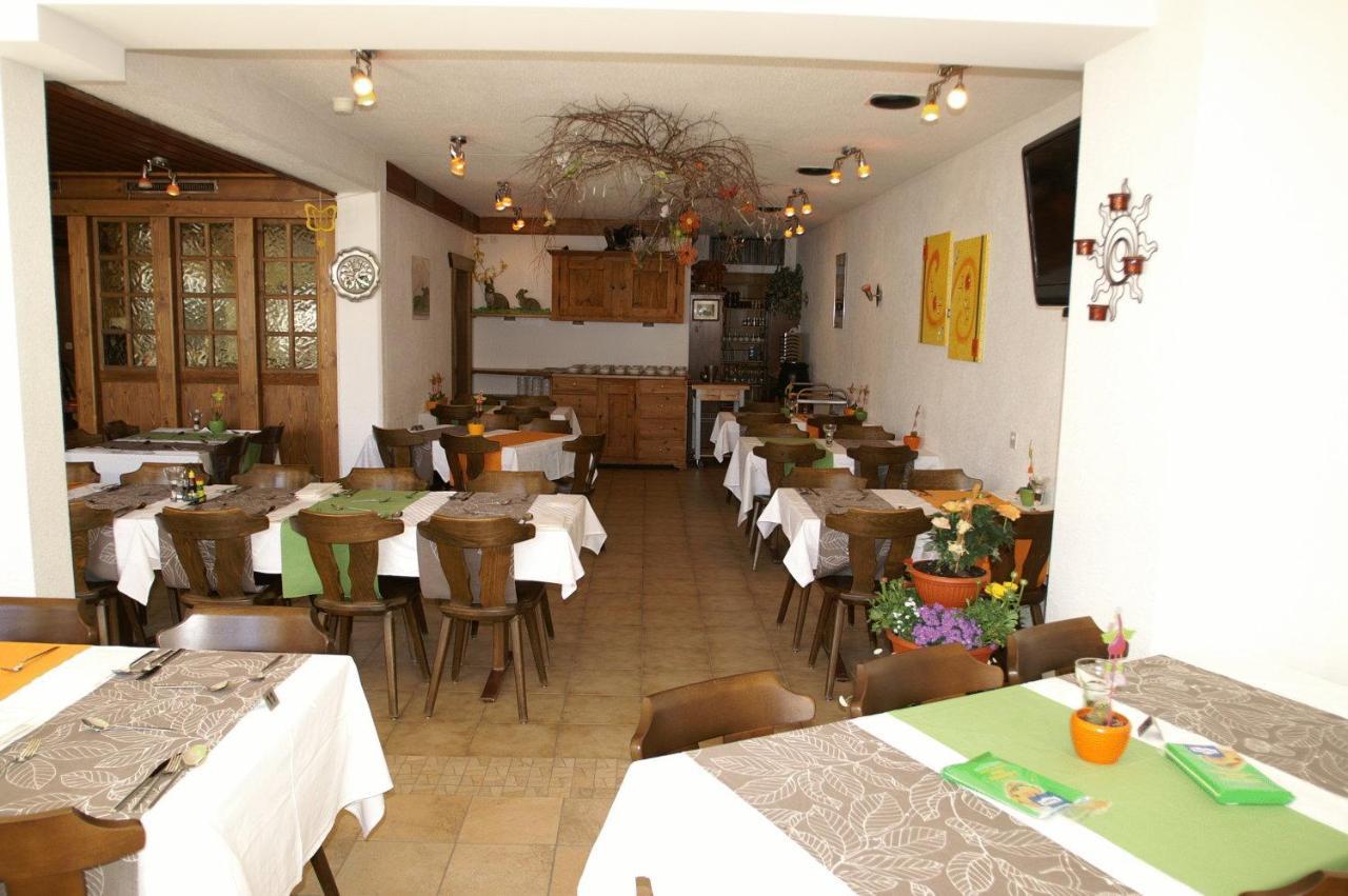 Hotel Baergsunnu Saas-Grund Esterno foto