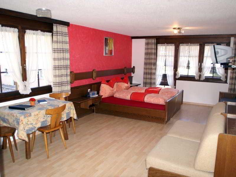 Hotel Baergsunnu Saas-Grund Esterno foto